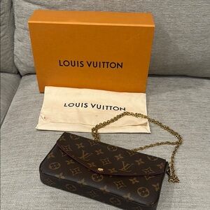 Louis Vuitton pochette Felicia